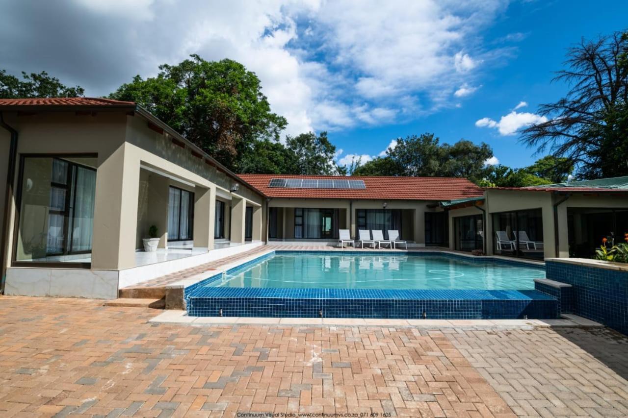 The Fine Line Lodge Pretoria-Noord Exterior foto